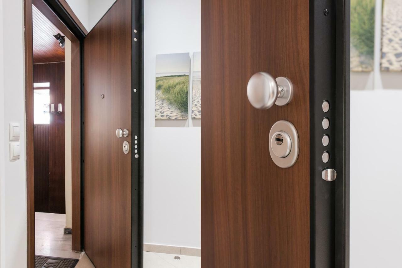 Safe, Central, Smart Double Rooms In Apartment, Next Metro Station Walk To Acropolis Athena Bagian luar foto